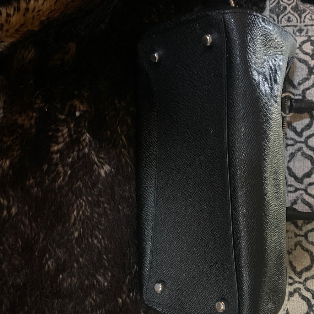 Authentic Coach Rowan Sachel bag with strap - Picture 6 of 6